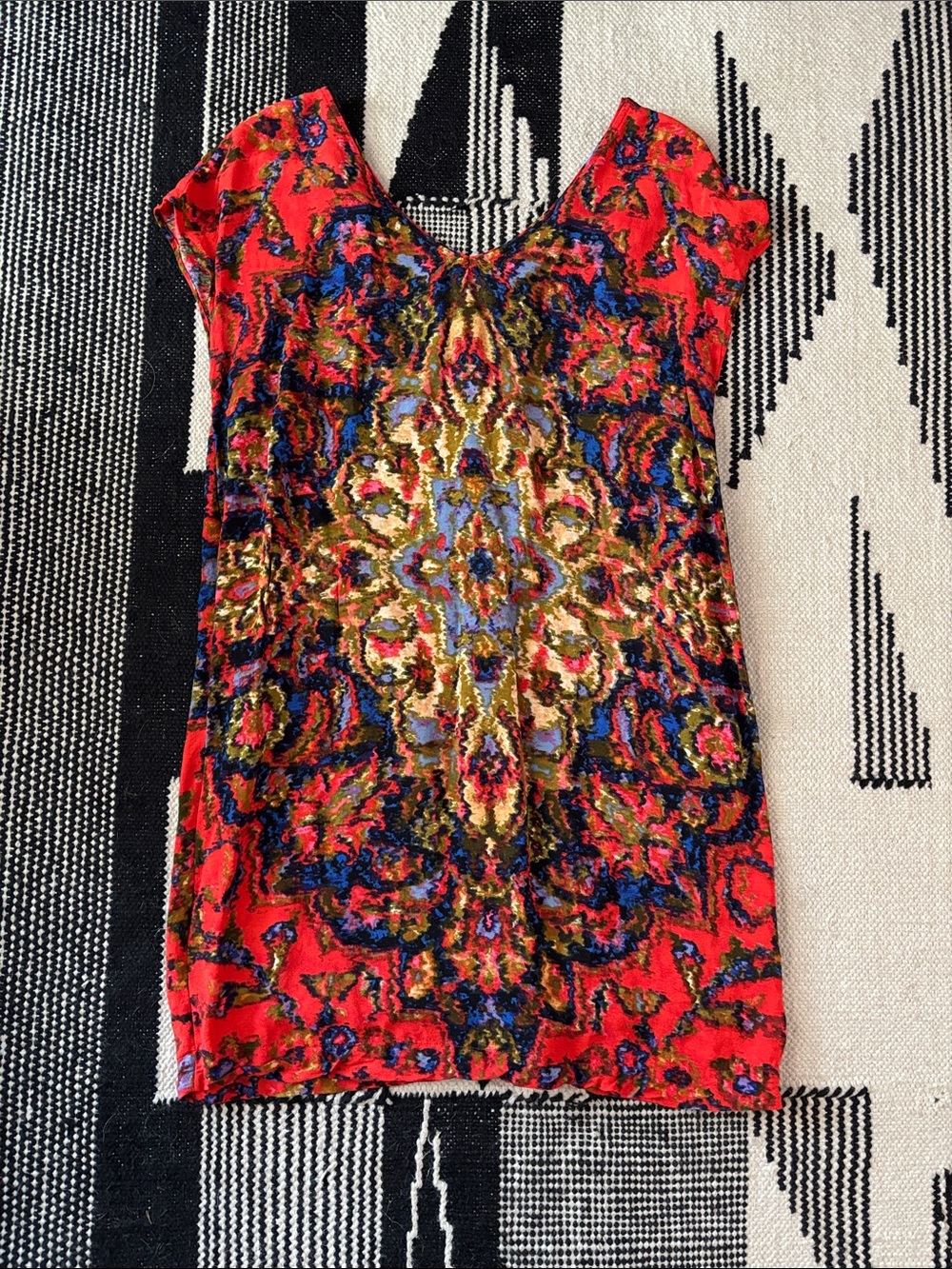 Anthropologie Maeve Vibrant Red Multicolor Patterned Shift Dress medium